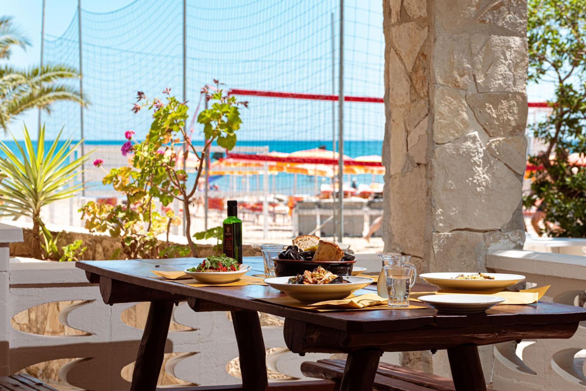 Villaggio Camping Punta Lunga Vieste Eksteriør billede